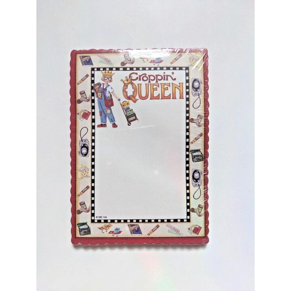 VTG 2004 Mary‎ Engelbreit CROPPIN' QUEEN Magnetic Scalloped Edge Note Pad 6.25